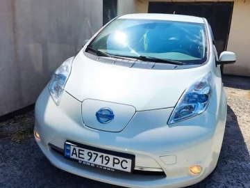 Авто Nissan Leaf 2012 № 7139276