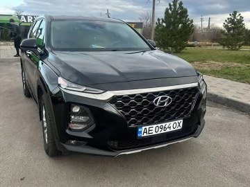 Авто Hyundai Santa Fe 2018 № 7140113