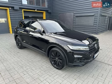 Авто Volkswagen Touareg 2021 № 7140337