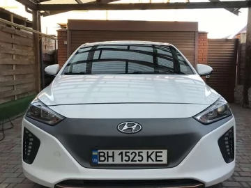 Авто Hyundai Ioniq 2016 № 7141006