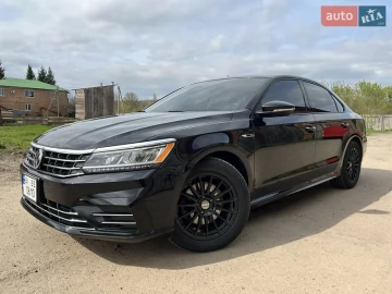 Авто Volkswagen Passat 2018 № 7141120