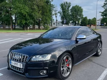 Авто Audi S5 2010 № 7141137