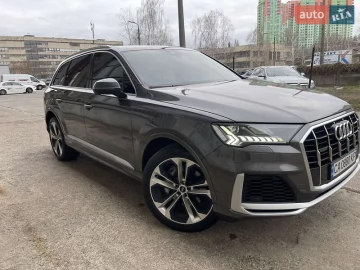 Авто Audi Q7 2021 № 7141832
