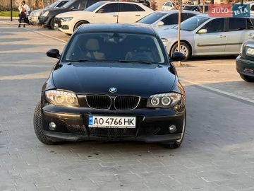 Авто BMW 1 Series 2005 № 7141850