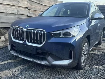 Авто BMW Ix1 2023 № 7142108