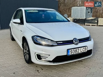 Авто Volkswagen E-Golf 2019 № 7142528