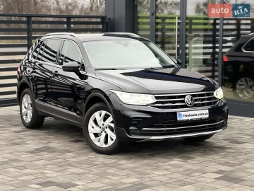 Авто Volkswagen Tiguan 2021 № 7143280