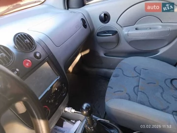 Авто Chevrolet Aveo 2005 № 7143357