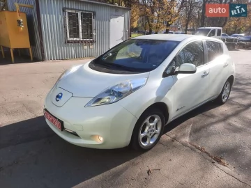 Авто Nissan Leaf 2011 № 7143442
