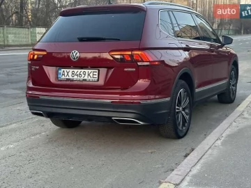 Авто Volkswagen Tiguan 2018 № 7145034