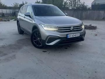 Авто Volkswagen Tiguan 2021 № 7145195