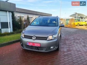 Авто Volkswagen Touran 2010 № 7145705