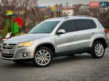 Авто Volkswagen Tiguan 2011 № 7145715
