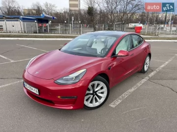 Авто Tesla Model 3 2021 № 7146197
