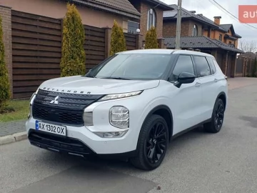 Авто Mitsubishi Outlander 2022 № 7146238