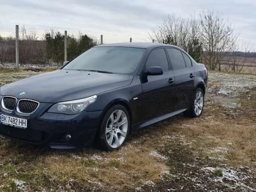 Авто BMW 5 Series 2007 № 7147106