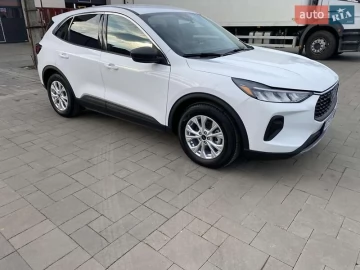 Авто Ford Escape 2024 № 7147656