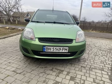 Авто Ford Fiesta 2006 № 7148101