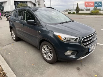 Авто Ford Escape 2019 № 7149291