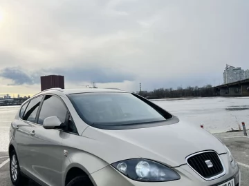 Авто SEAT Altea Xl 2010 № 7150417