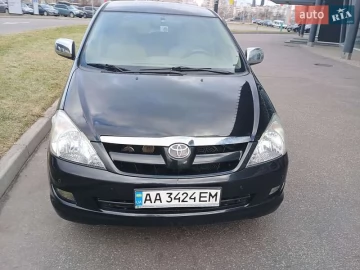 Авто Toyota Innova 2007 № 7150783