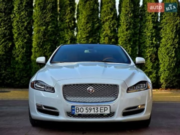Авто Jaguar Xj 2016 № 7151982