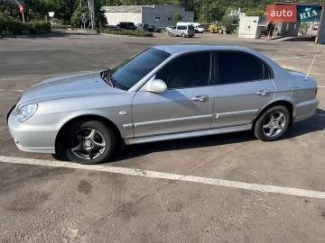 Авто Hyundai Sonata 2004 № 7152236