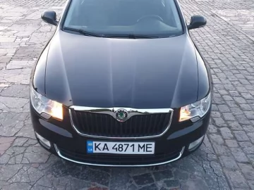 Авто Skoda Superb 2011 № 7153293
