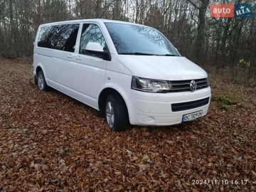 Авто Volkswagen Caravelle 2014 № 7153906