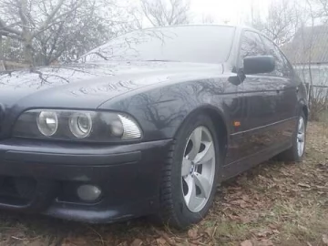 Авто BMW 5 Series 2001 № 7154310