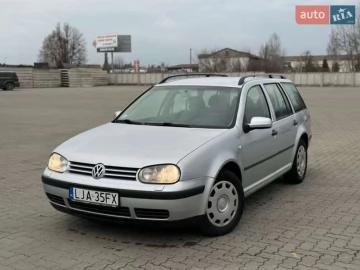 Авто Volkswagen Golf 2000 № 7154509