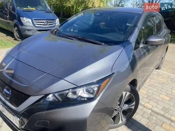 Авто Nissan Leaf 2018 № 7154699