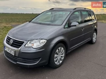 Авто Volkswagen Touran 2007 № 7155147