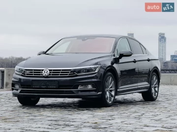 Авто Volkswagen Passat 2018 № 7156189