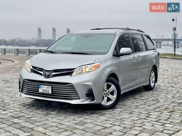Авто Toyota Sienna 2020 № 7156194