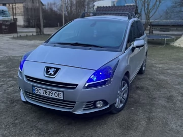 Авто Peugeot 5008 2011 № 7156949