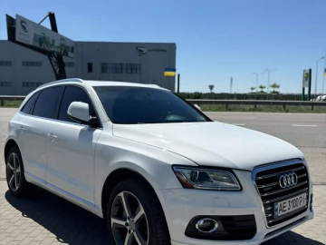 Авто Audi Q5 2015 № 7158493