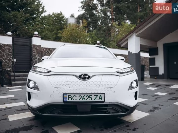 Авто Hyundai Kona Electric 2021 № 7158621