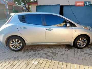 Авто Nissan Leaf 2015 № 7158860