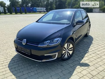 Авто Volkswagen E-Golf 2017 № 7159752