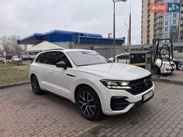 Авто Volkswagen Touareg 2023 № 7161904
