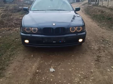 Авто BMW 5 Series 2002 № 7162221