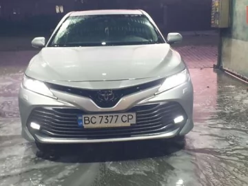 Авто Toyota Camry 2018 № 7163018