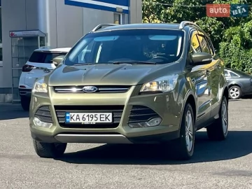 Авто Ford Kuga 2015 № 7164005