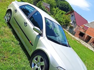 Авто Renault Laguna 2001 № 7164876