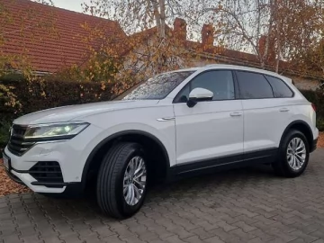Авто Volkswagen Touareg 2019 № 7166722