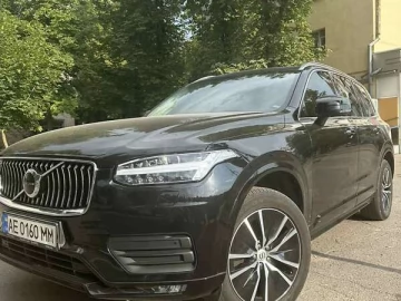 Авто Volvo Xc90 2019 № 7166723