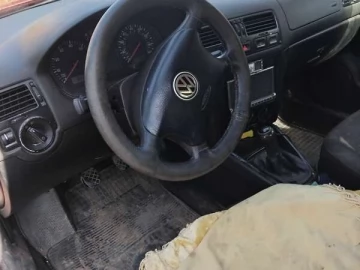 Авто Volkswagen Jetta 2000 № 7166827