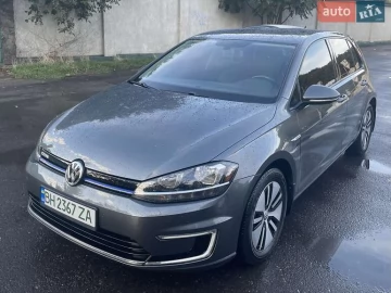 Авто Volkswagen E-Golf 2017 № 7167743
