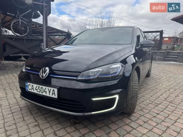 Авто Volkswagen E-Golf 2018 № 7167748